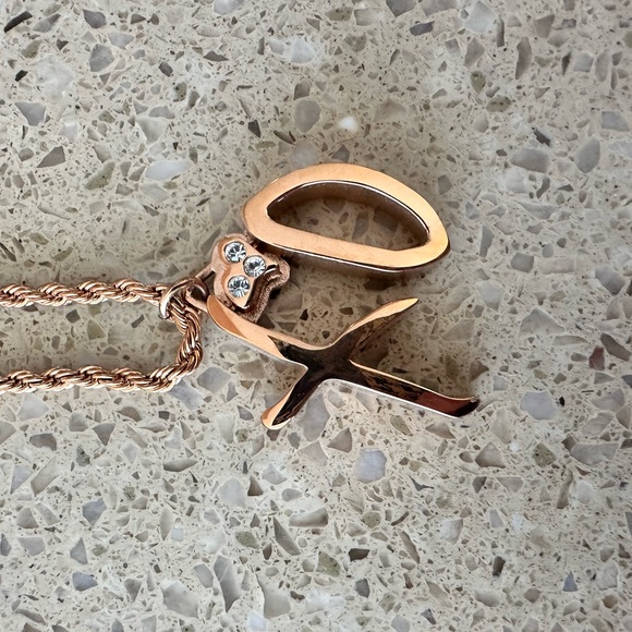 Medium 18K Rose Gold Plated Short XO chain - Picture 3 of 8